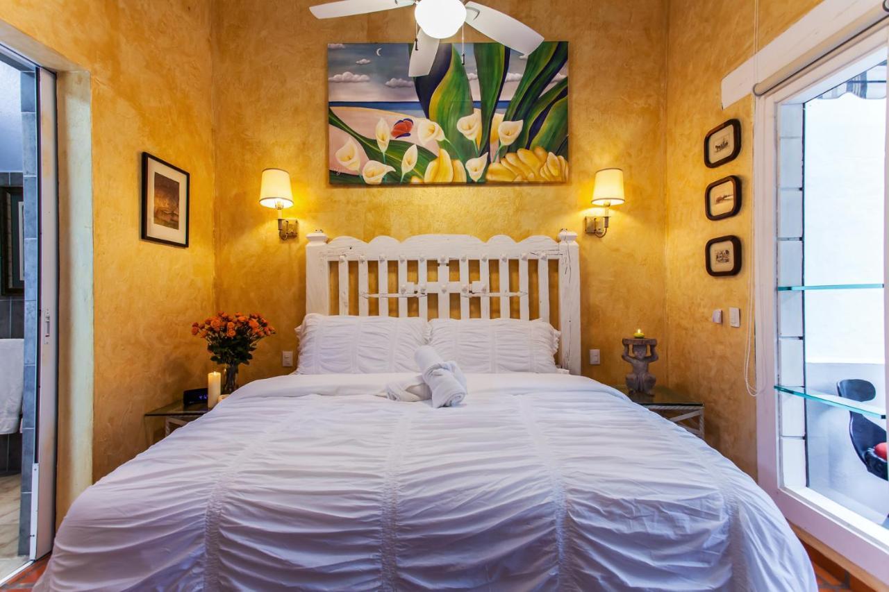 Garlands Del Rio Riverside Boutique Hotel Puerto Vallarta Extérieur photo