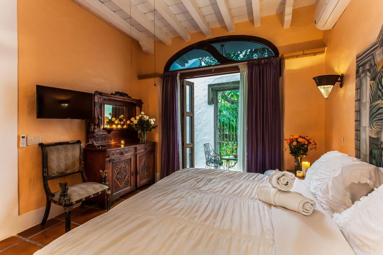 Garlands Del Rio Riverside Boutique Hotel Puerto Vallarta Extérieur photo