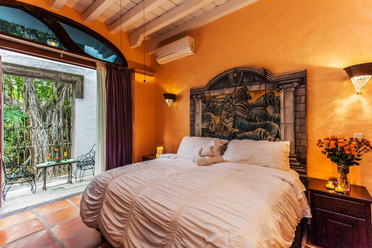 Garlands Del Rio Riverside Boutique Hotel Puerto Vallarta Extérieur photo