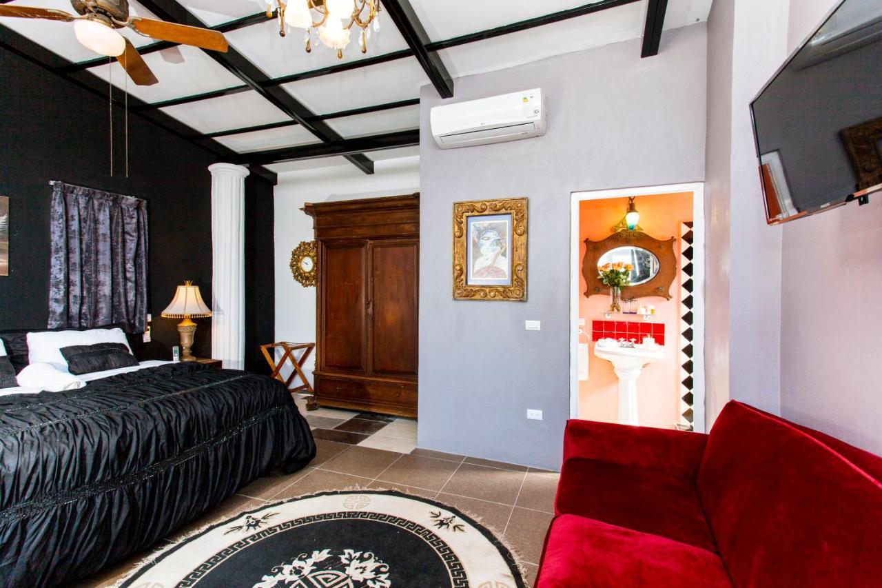 Garlands Del Rio Riverside Boutique Hotel Puerto Vallarta Chambre photo