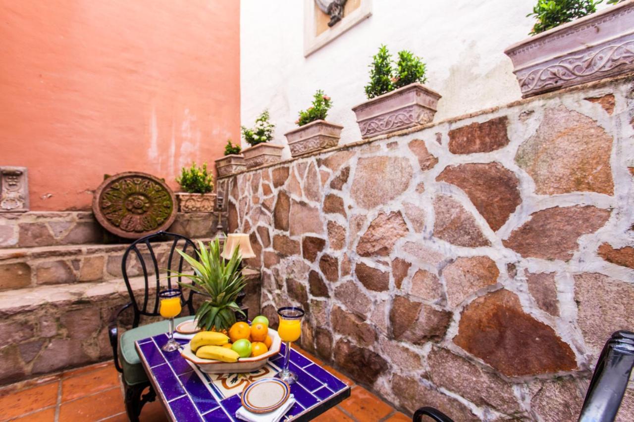 Garlands Del Rio Riverside Boutique Hotel Puerto Vallarta Chambre photo