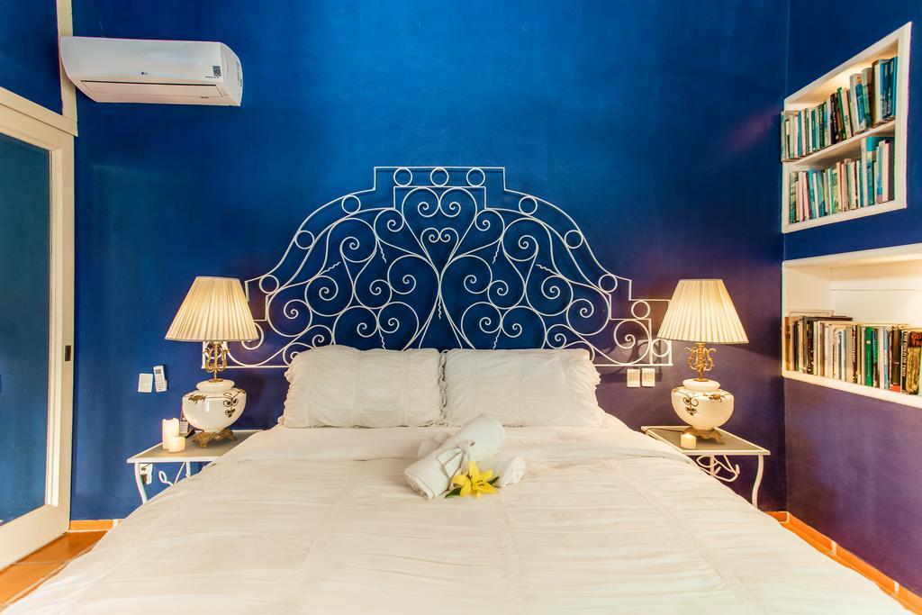 Garlands Del Rio Riverside Boutique Hotel Puerto Vallarta Extérieur photo